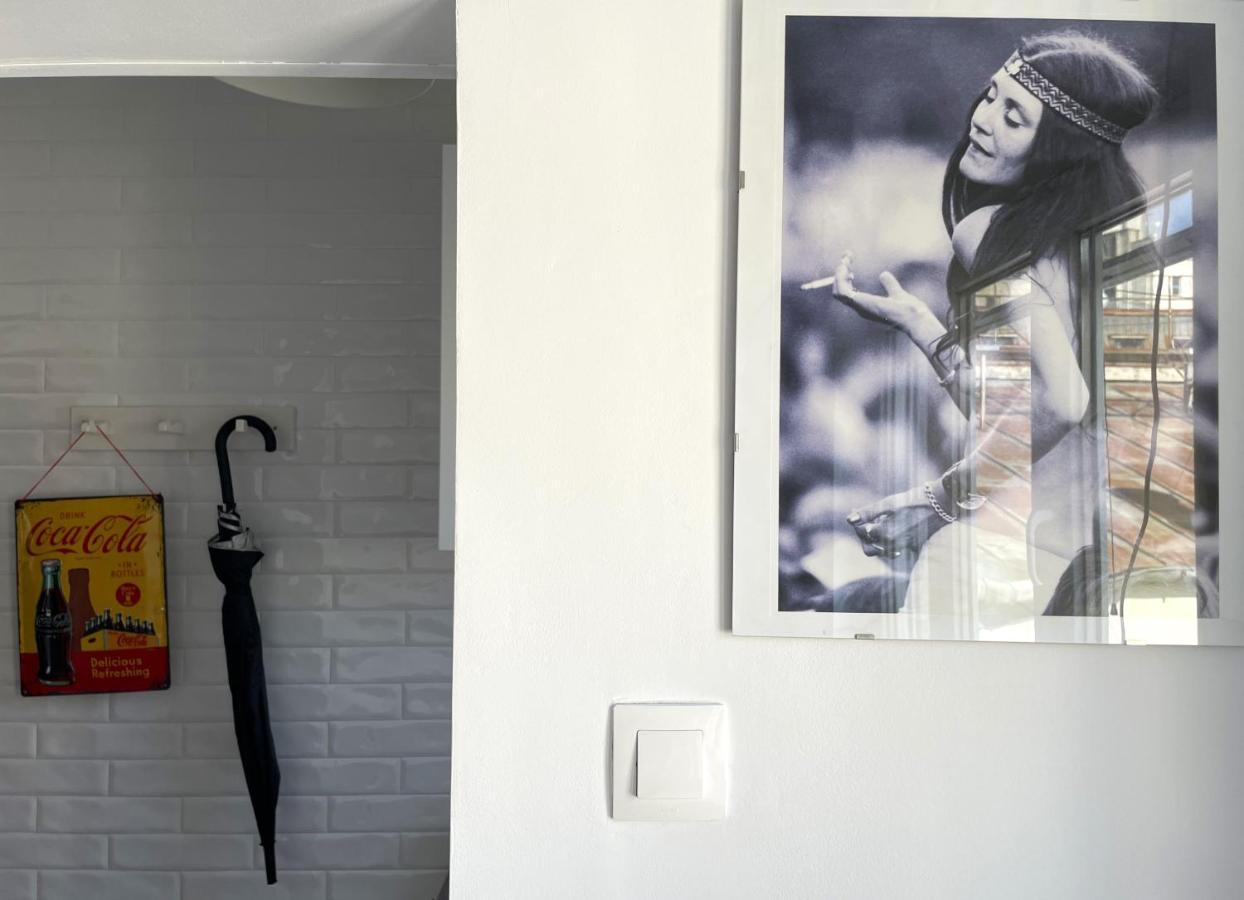 Rooftop Studio In The Heart Of Bucharest W Netflix Екстер'єр фото