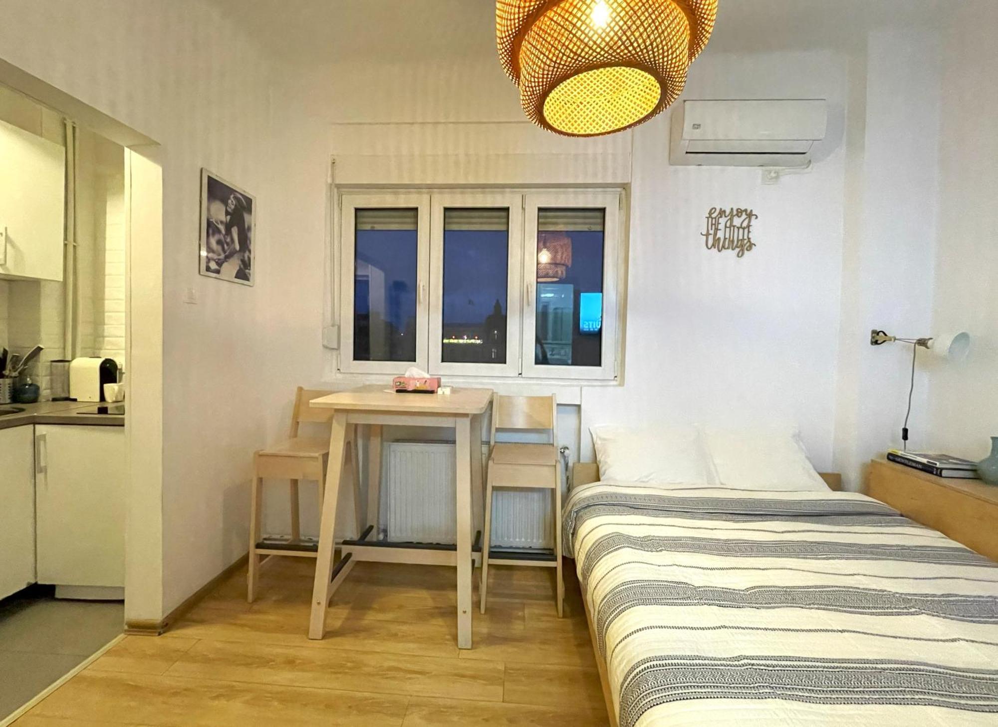 Rooftop Studio In The Heart Of Bucharest W Netflix Екстер'єр фото